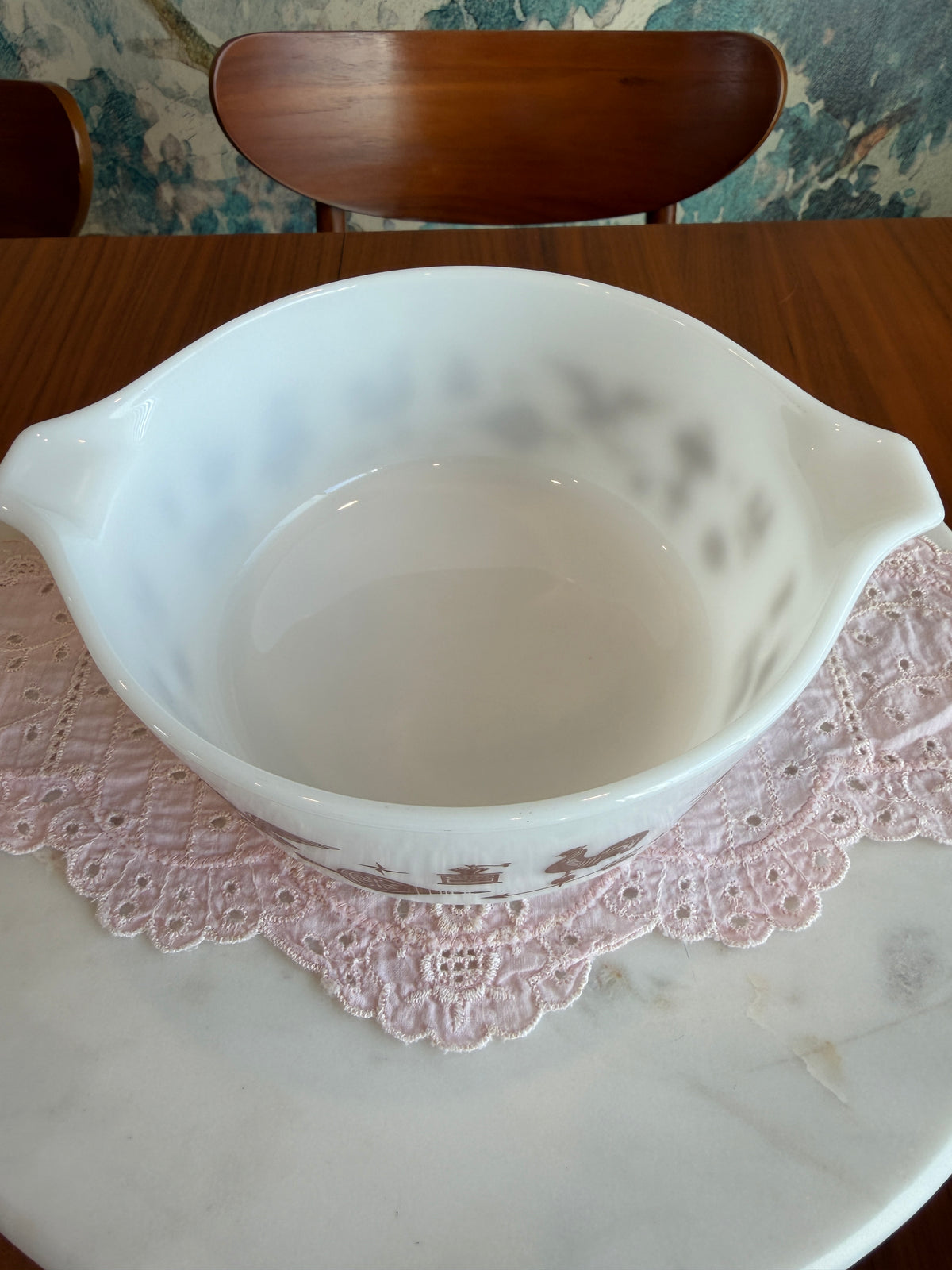 Vintage Pyrex Early American 472 1.5 PT Casserole Dish with Lid