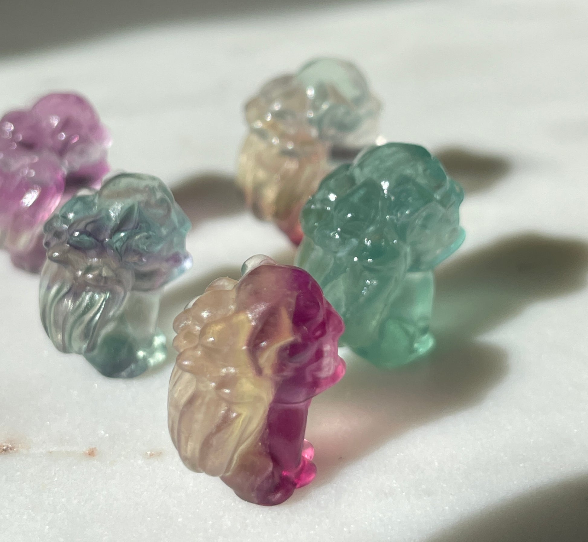 Pokémon figurine Vulpix carving fluorite tiny crystal Vulpix fluorite display collectible pokemon natural crystal rainbow fluorite multicolor Pokemon decor Vulpix stocking stuffer pokemon gift