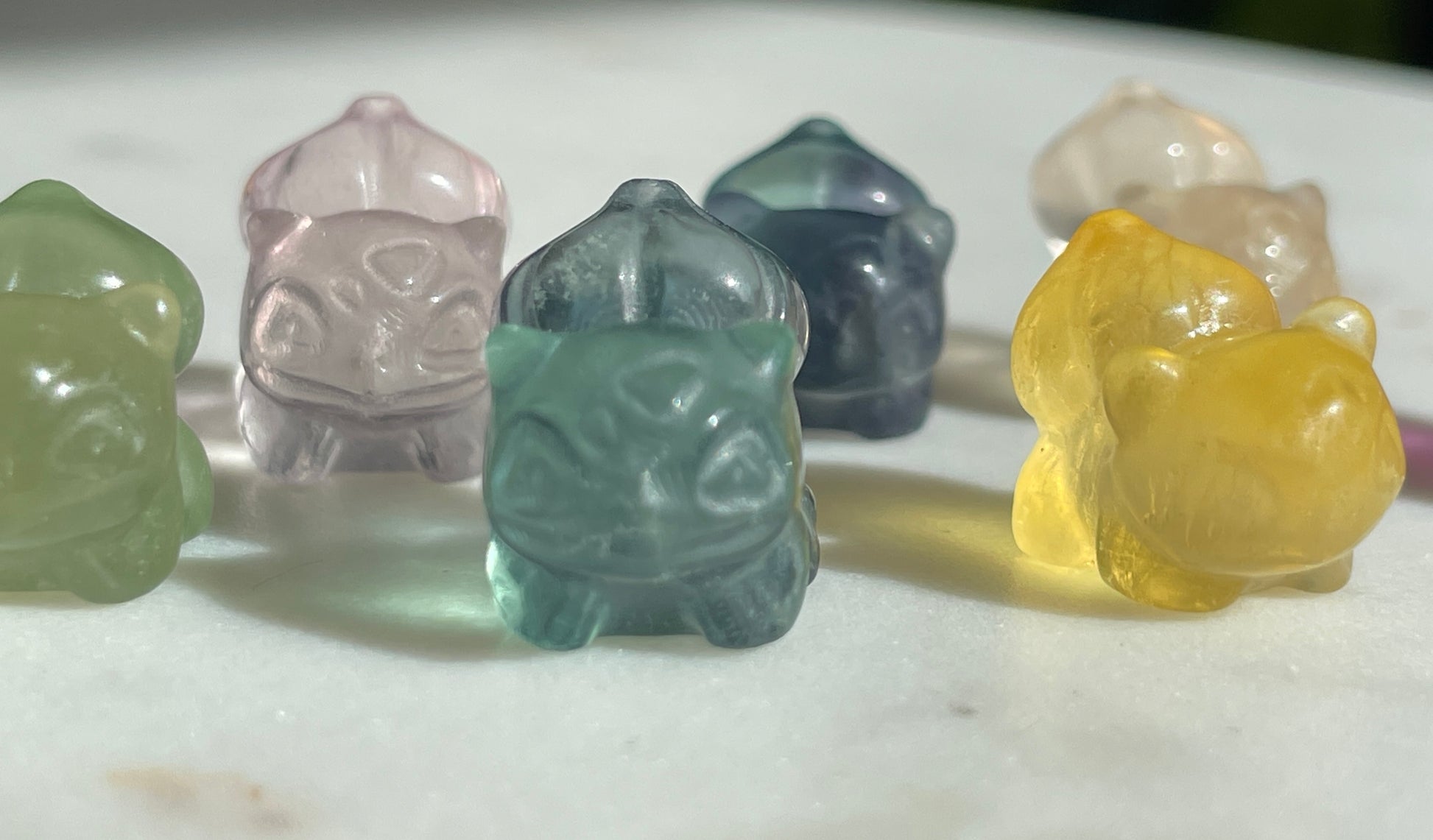 Pokémon figurine Bulbasaur carving fluorite tiny crystal bulbasaur fluorite display collectible pokemon natural crystal rainbow fluorite multicolor Pokemon decor bulbasaur stocking stuffer pokemon gift