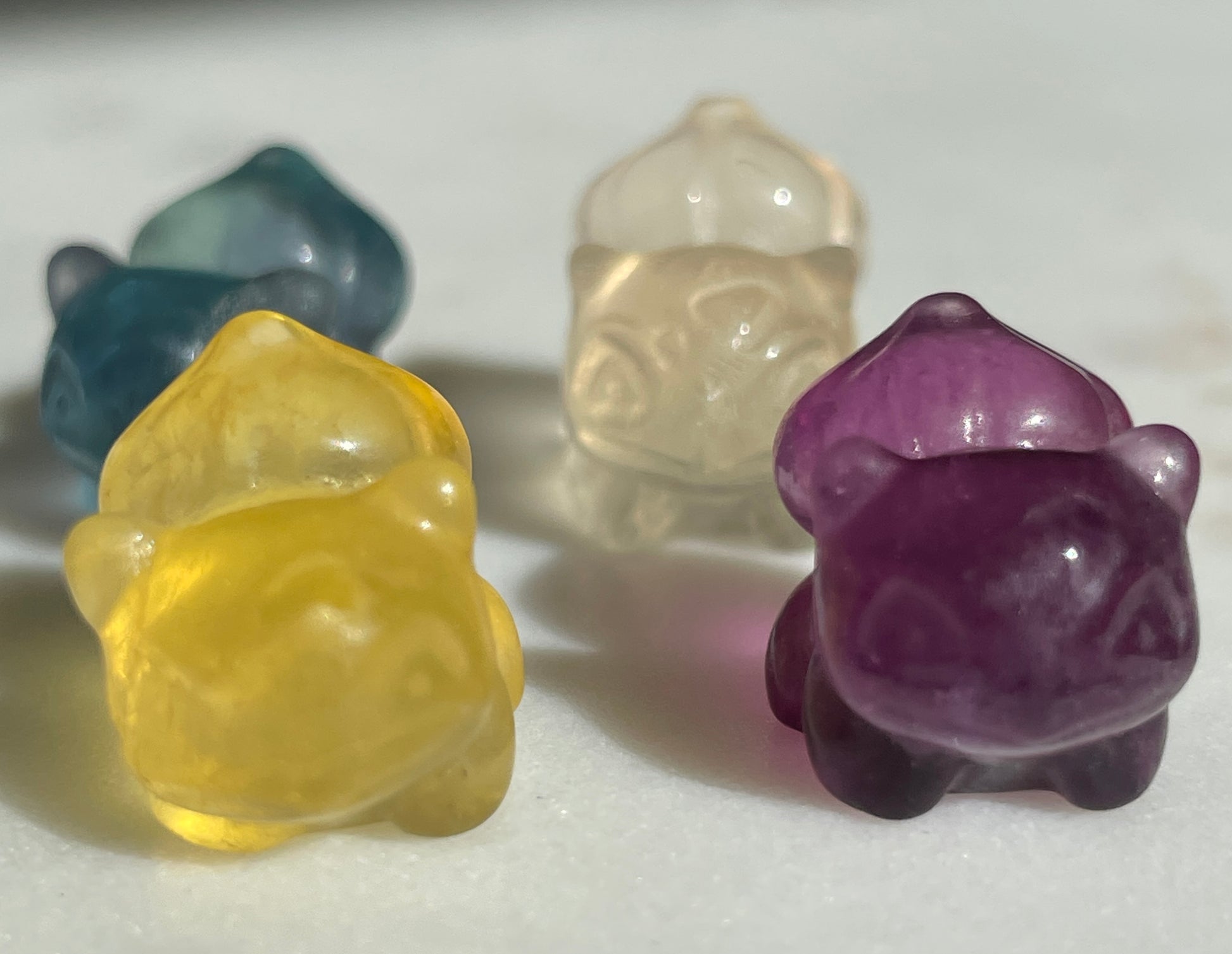 Pokémon figurine Bulbasaur carving fluorite tiny crystal bulbasaur fluorite display collectible pokemon natural crystal rainbow fluorite multicolor Pokemon decor bulbasaur stocking stuffer pokemon gift