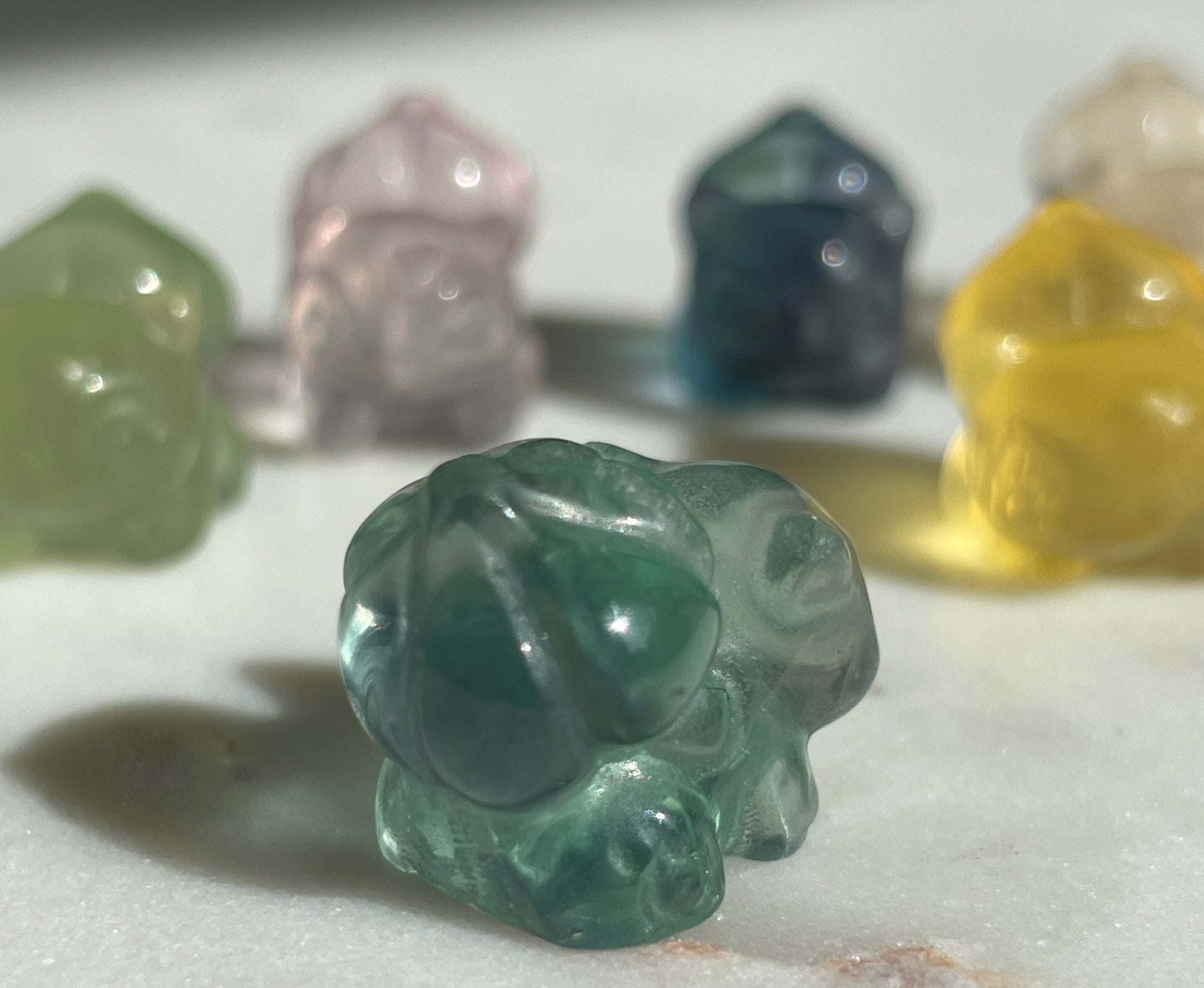 Pokémon figurine Bulbasaur carving fluorite tiny crystal bulbasaur fluorite display collectible pokemon natural crystal rainbow fluorite multicolor Pokemon decor bulbasaur stocking stuffer pokemon gift