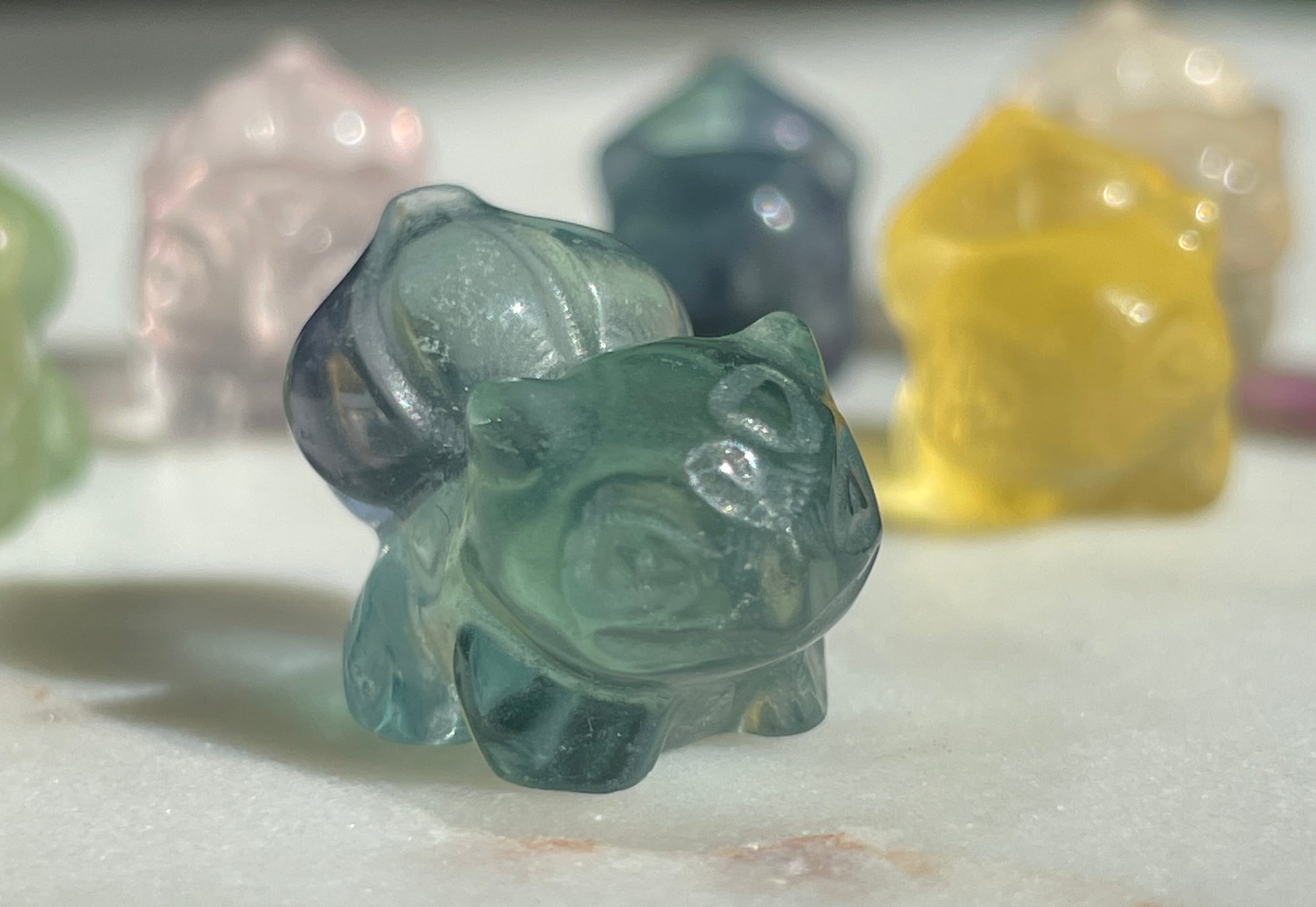 Pokémon figurine Bulbasaur carving fluorite tiny crystal bulbasaur fluorite display collectible pokemon natural crystal rainbow fluorite multicolor Pokemon decor bulbasaur stocking stuffer pokemon gift