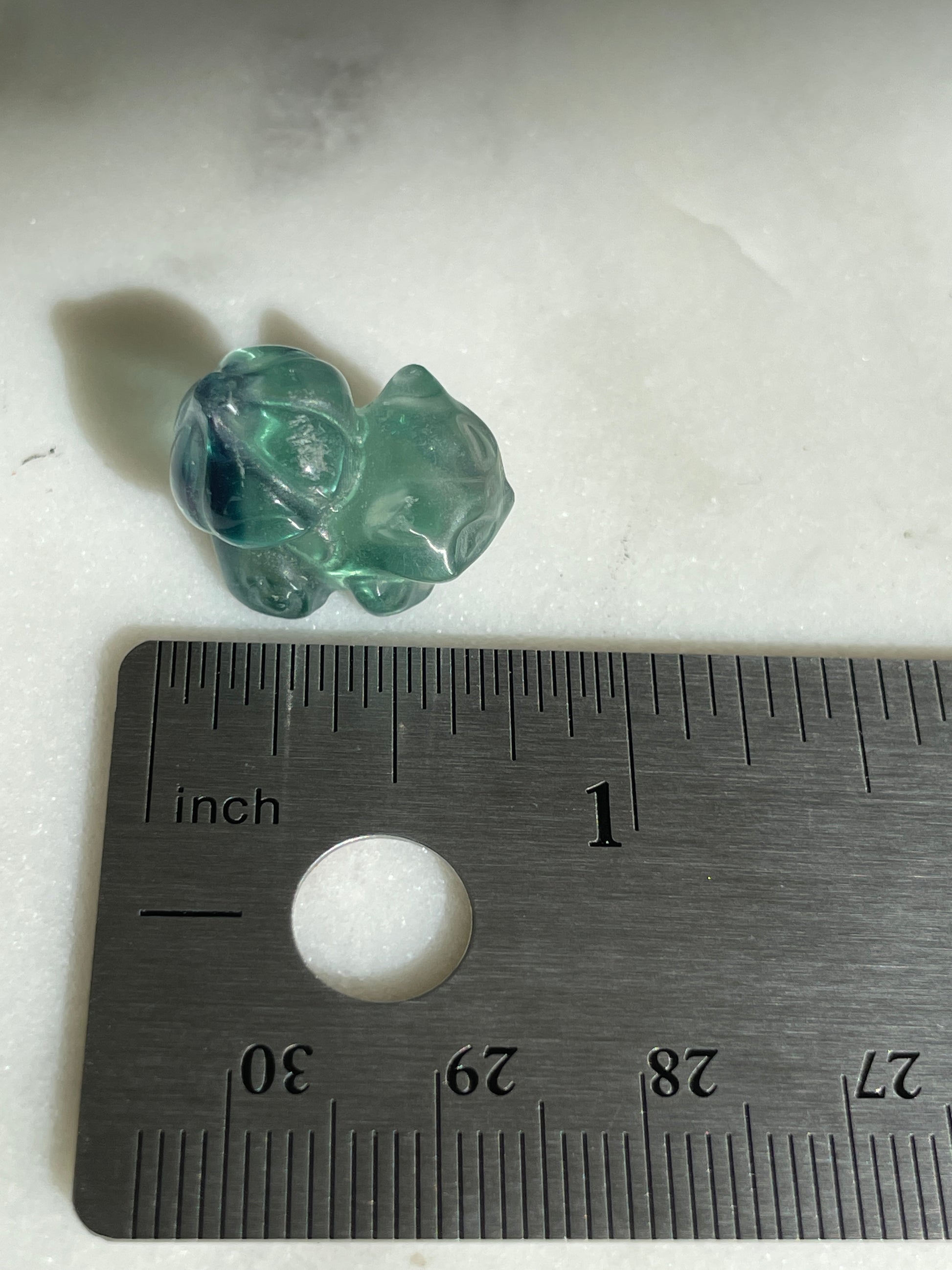 Pokémon figurine Bulbasaur carving fluorite tiny crystal bulbasaur fluorite display collectible pokemon natural crystal rainbow fluorite multicolor Pokemon decor bulbasaur stocking stuffer pokemon gift