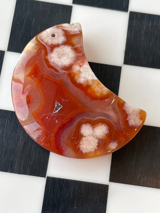 Red Carnelian and Flower Agate Druzy Moon Crystal Carving Altar Figurine Gem Stone Gift  Magic Gemstone Druzy Agate Moon Figurine