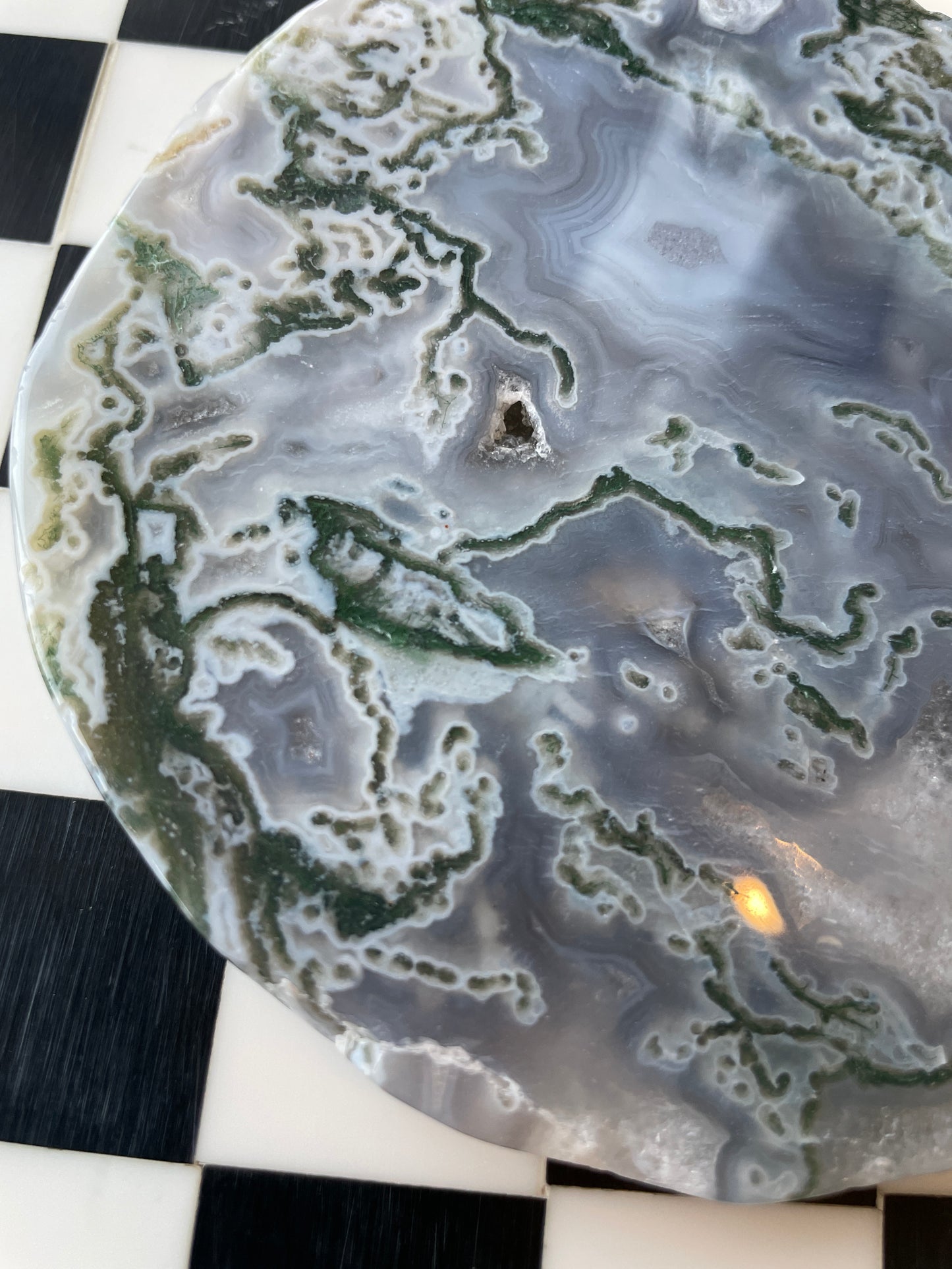 Druzy Agate Moss Agate Crystal Disc Natural Agate Crystal Decor Healing Crystal Meditation Tool Home Decor Crystal Display Spiritual Gift