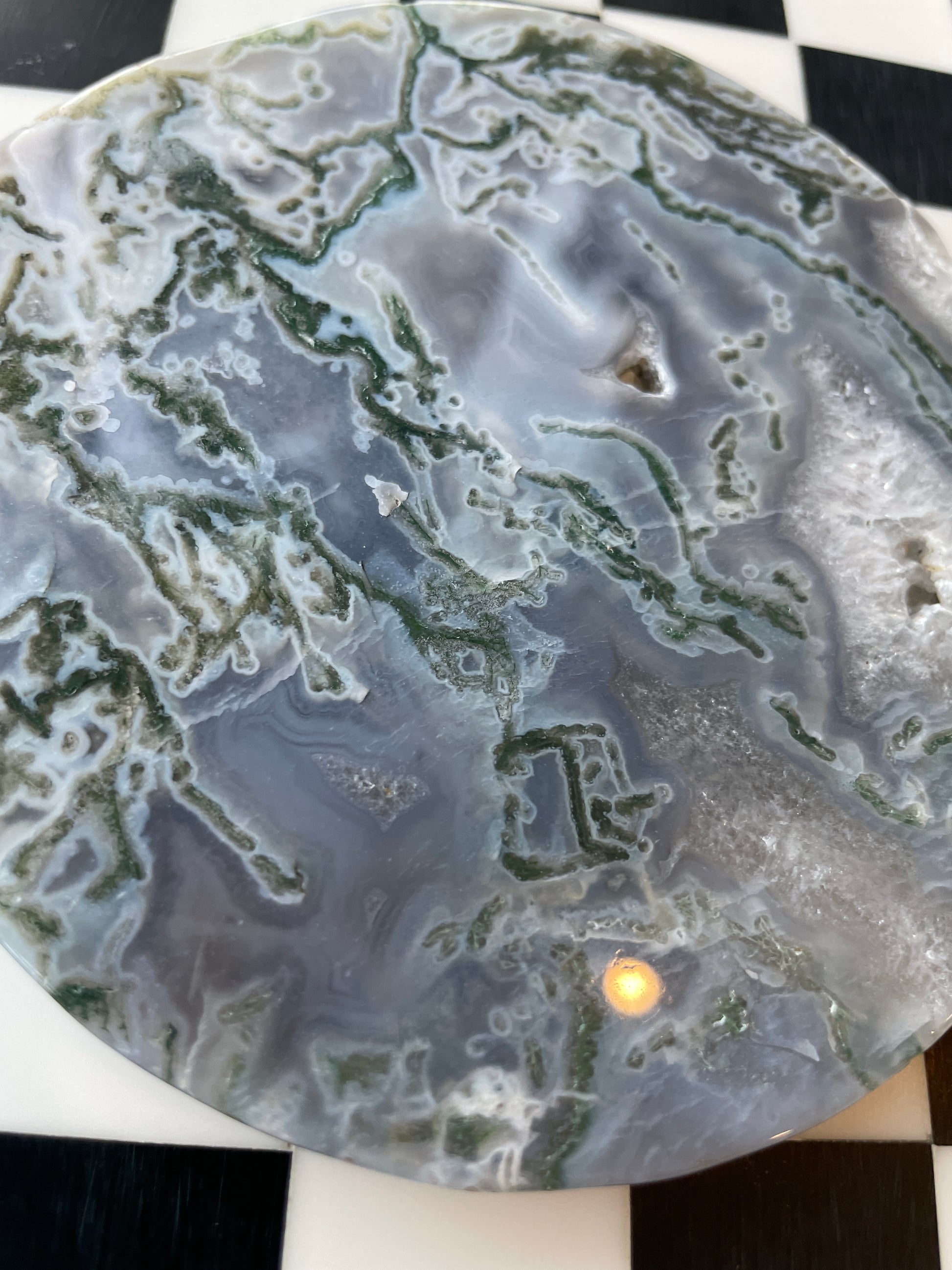 Druzy Agate Moss Agate Crystal Disc Natural Agate Crystal Decor Healing Crystal Meditation Tool Home Decor Crystal Display Spiritual Gift