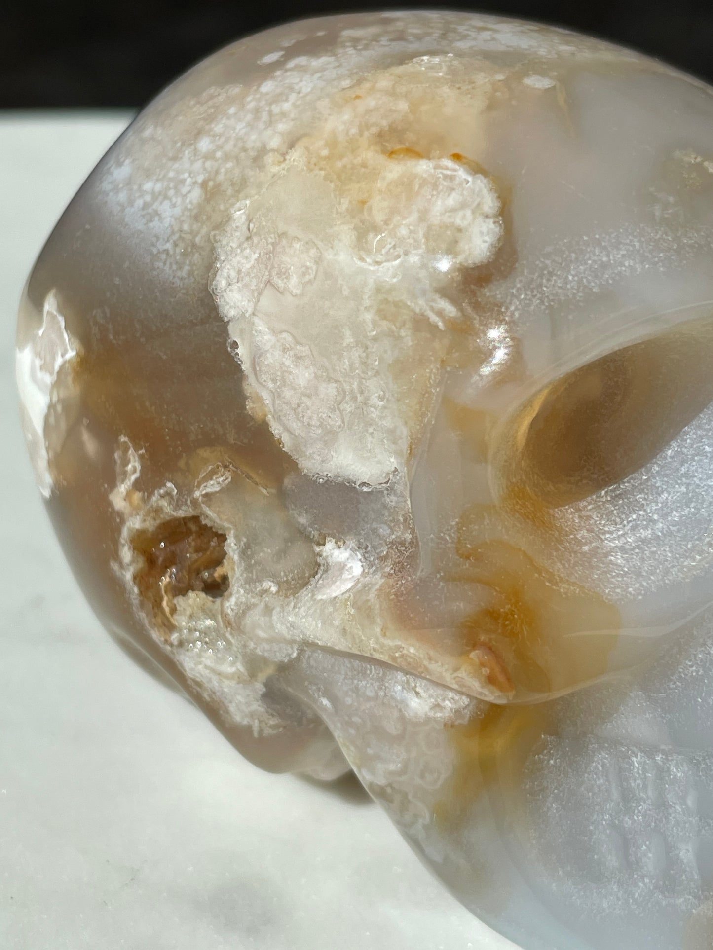 flower agate skull carving figurine spooky crystal carving gift for witch halloween lover magic altar piece skeleton druzy agate skull