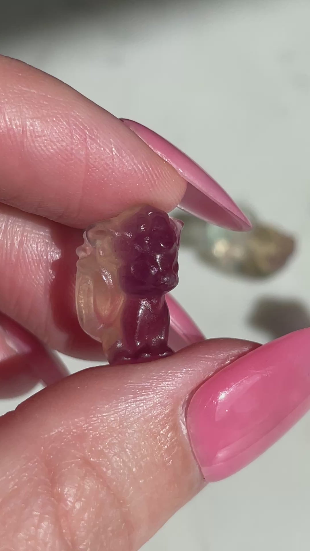 Pokémon figurine Vulpix carving fluorite tiny crystal Vulpix fluorite display collectible pokemon natural crystal rainbow fluorite multicolor Pokemon decor Vulpix stocking stuffer pokemon gift