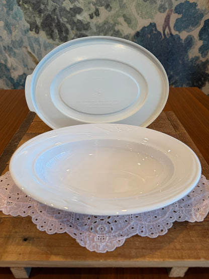 CorningWare Casual Elegance L30 9.5” Oval Serving Dish with Lid L30PC