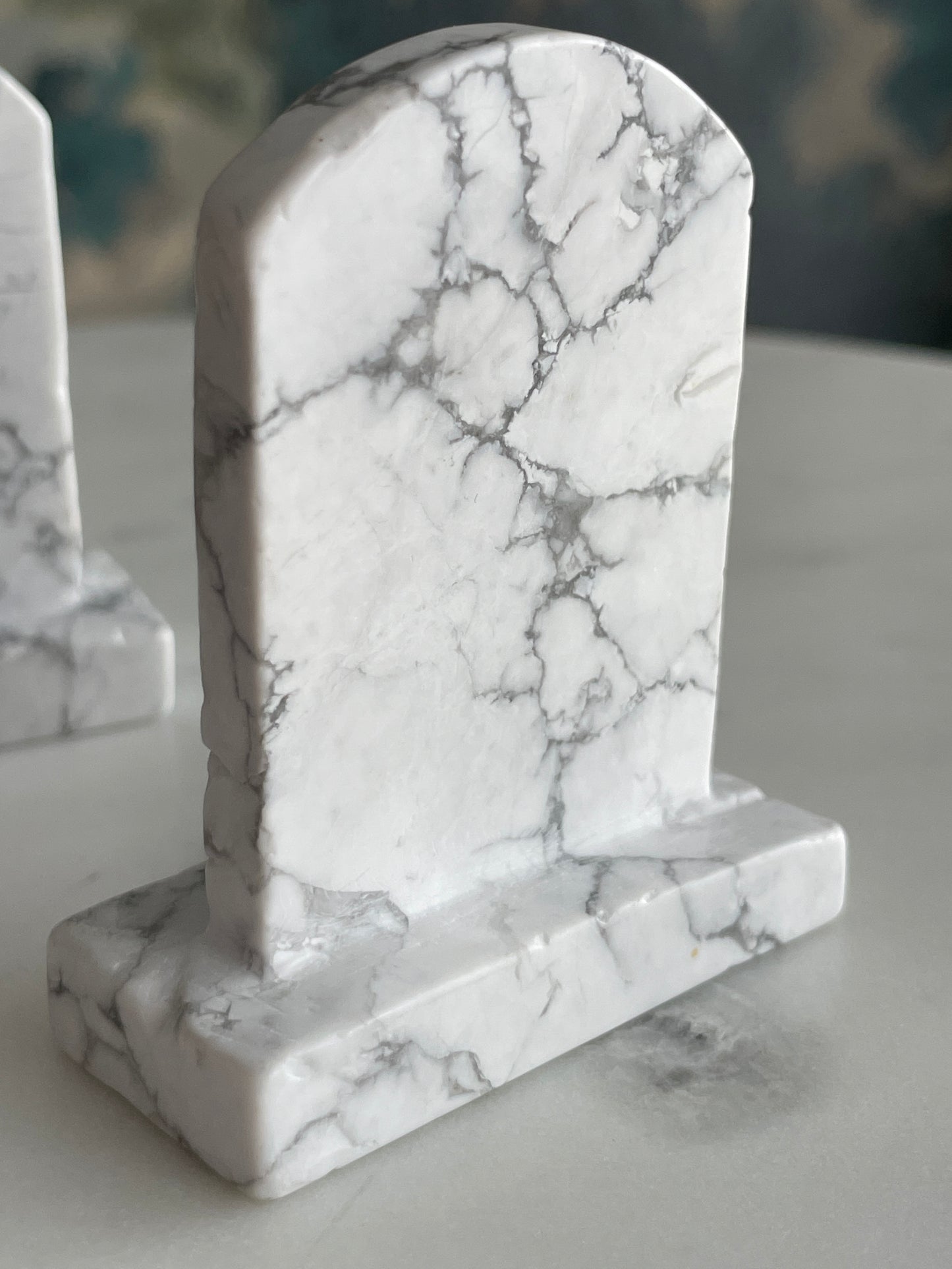 Howlite Gravestone Carving | 2.5 Inches