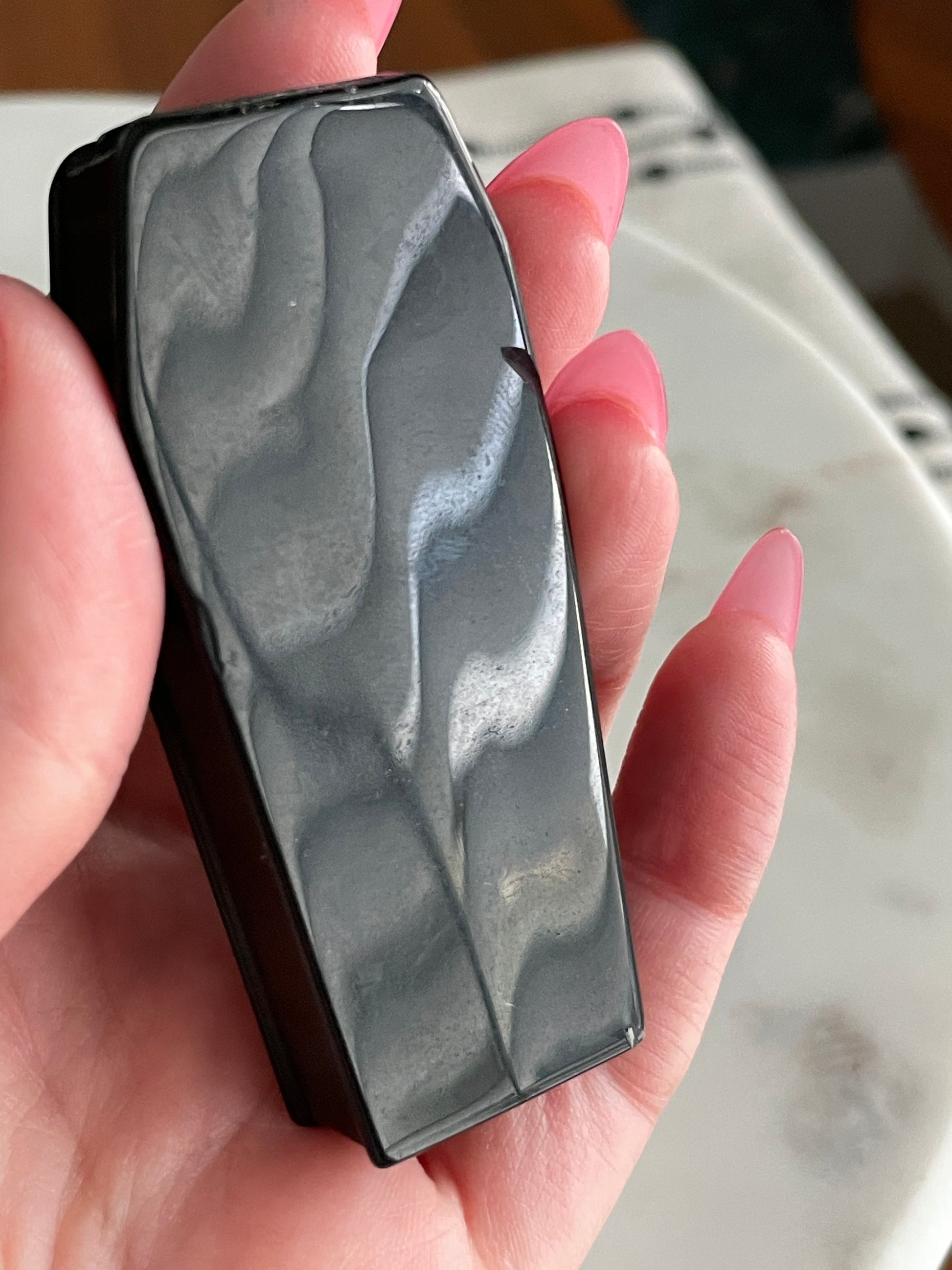 2.5 inch crystal coffin carving polished black obsidian crystal display natural halloween decor spooky season bat gift for witch altar piece dia de los muertos ofrenda black coffin crystal carving day of the dead decor vampire coffin figurine sarcophagus 