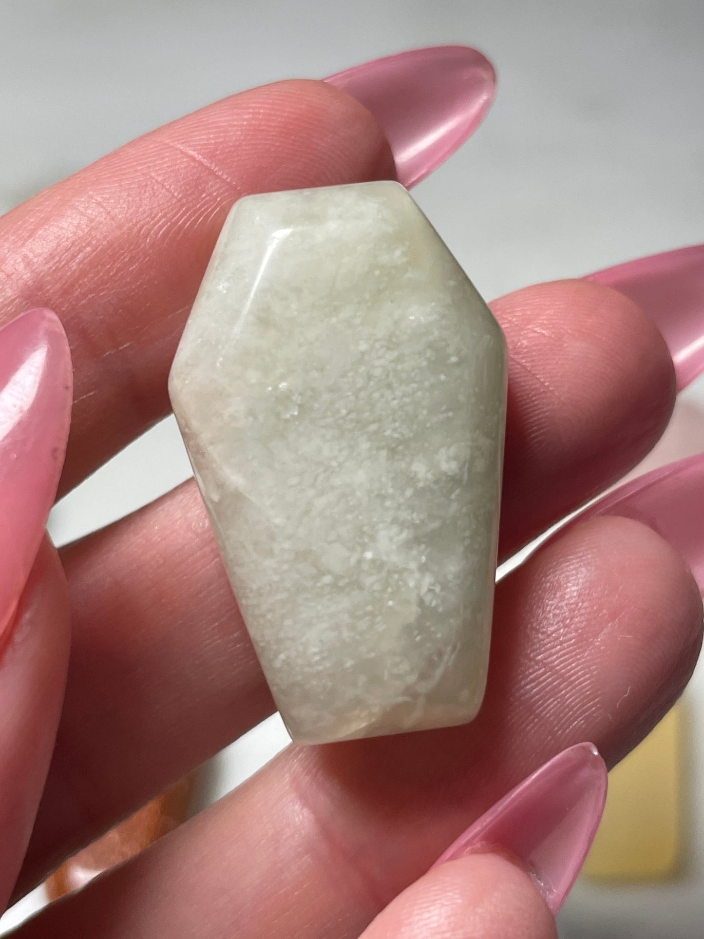 1.2 inch crystal coffin carving bowenite crystal display natural halloween decor spooky season gift for witch altar piece dia de los muertos ofrenda coffin polished crystal carving new jade