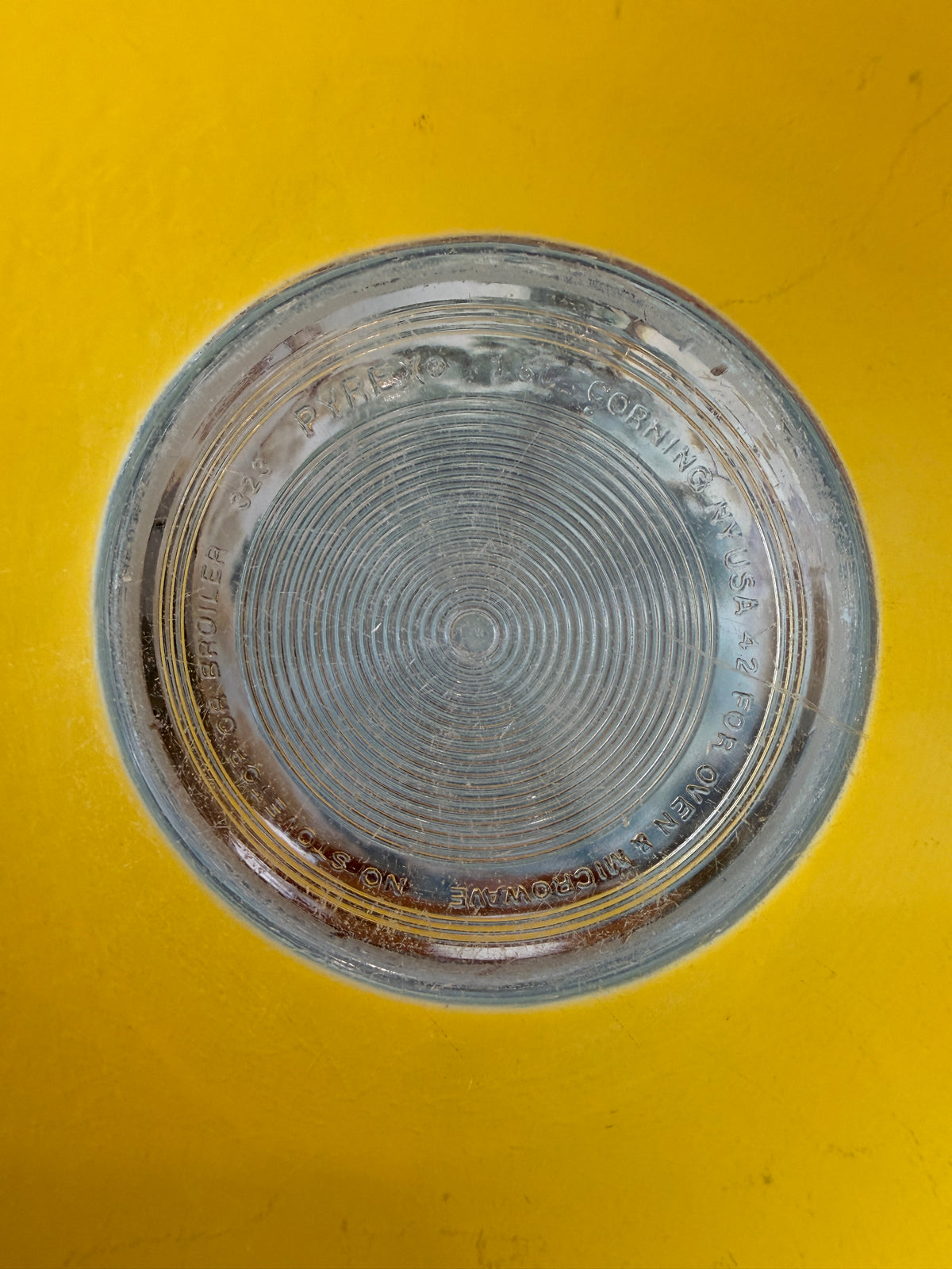 Vintage Pyrex 323 Yellow Clear-Bottom Glass Mixing Bowl