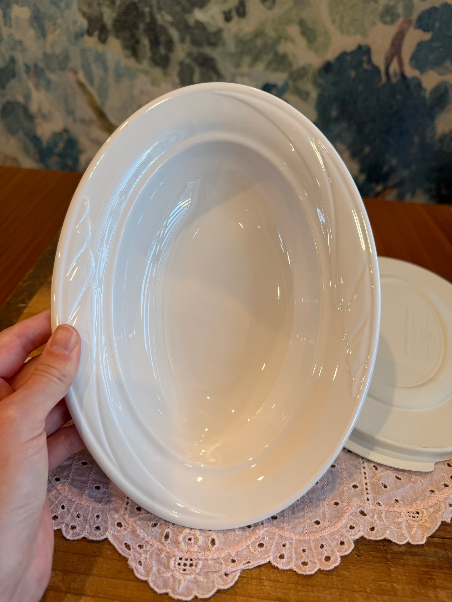 CorningWare Casual Elegance L30 9.5” Oval Serving Dish with Lid L30PC