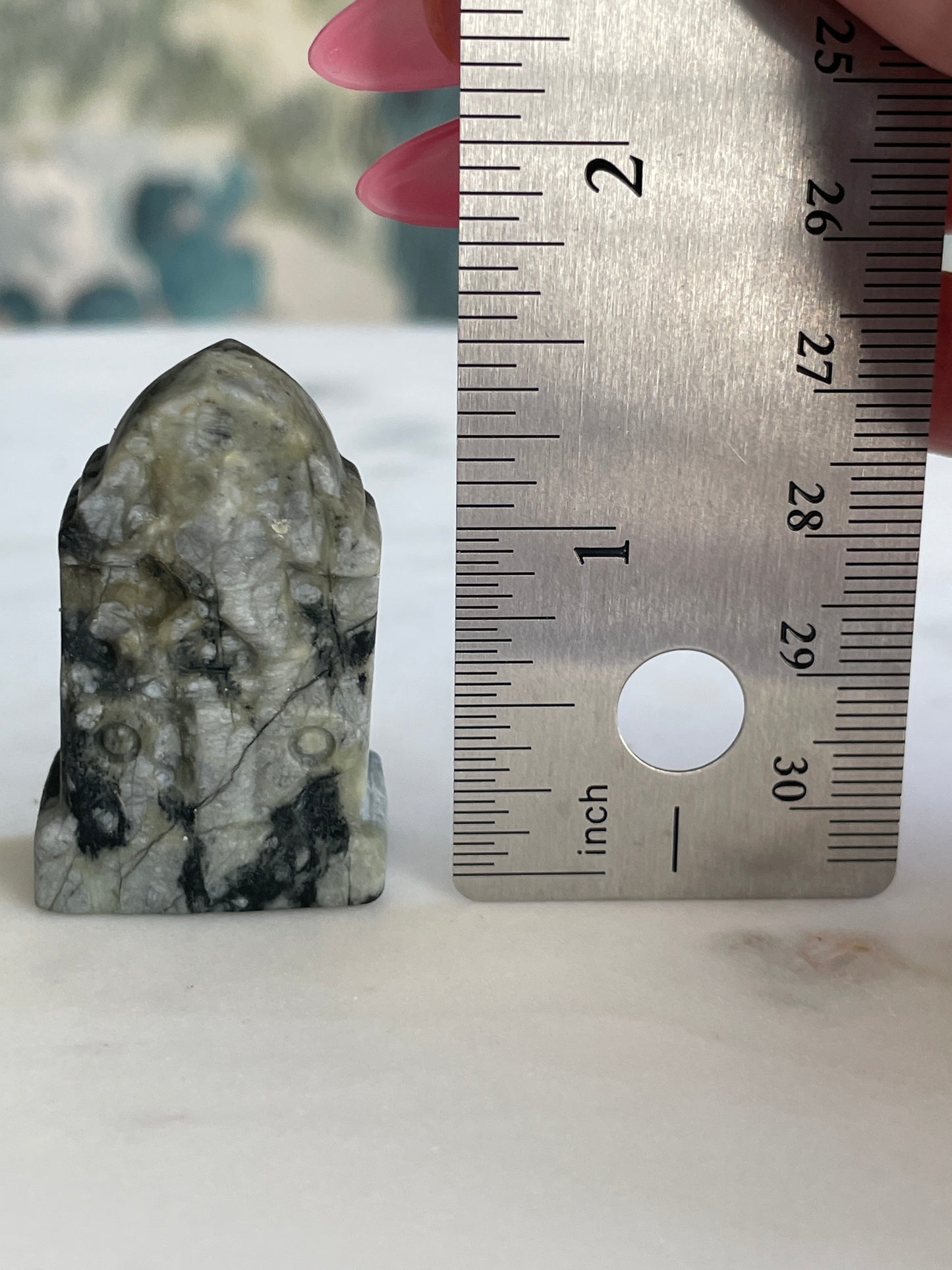 R.I.P. Crystal Gravestone Carving | 1.5 Inches