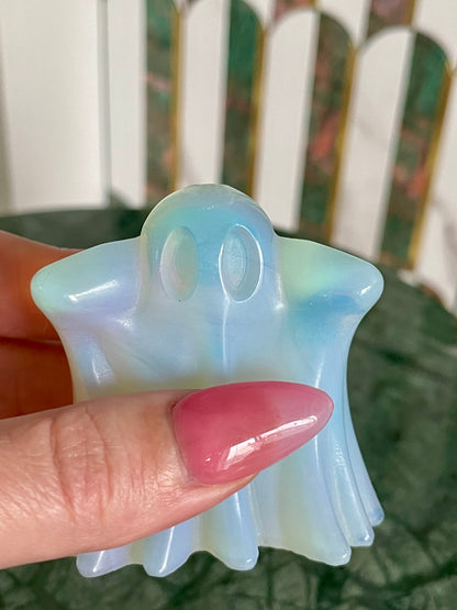 Opalite ghost carving crystal halloween decor spooky season gift for witch 2 inch altar piece dia de los muertos ofrenda ghost figurine polished crystal carving