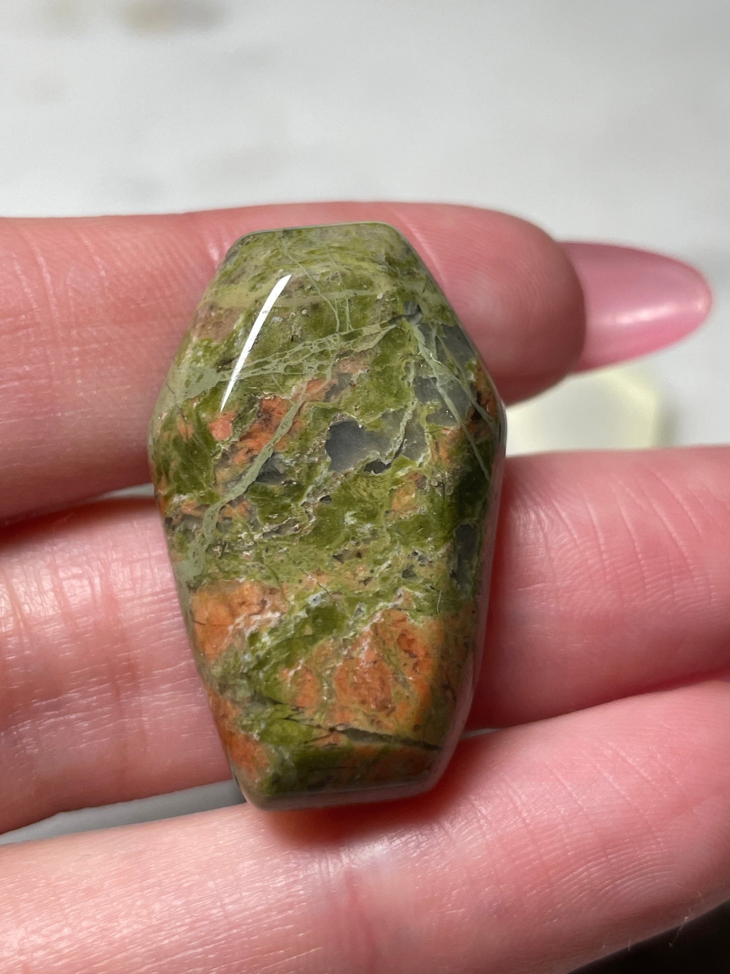1.2 inch crystal coffin carving unakite crystal display natural halloween decor spooky season gift for witch altar piece dia de los muertos ofrenda coffin polished crystal carving