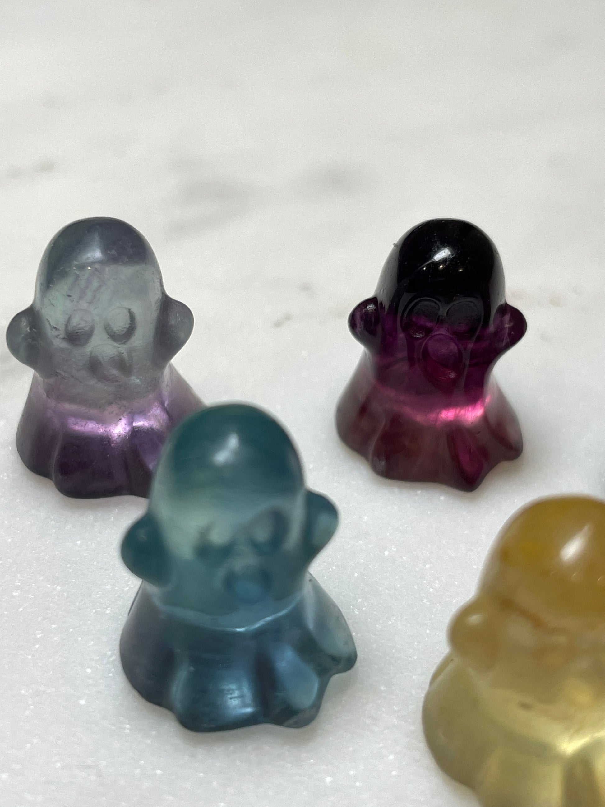 Mini crystal ghost carving multicolor fluorite crystal tiny display natural halloween decor spooky season gift for witch altar piece dia de los muertos ofrenda fluorite ghost polished crystal carving