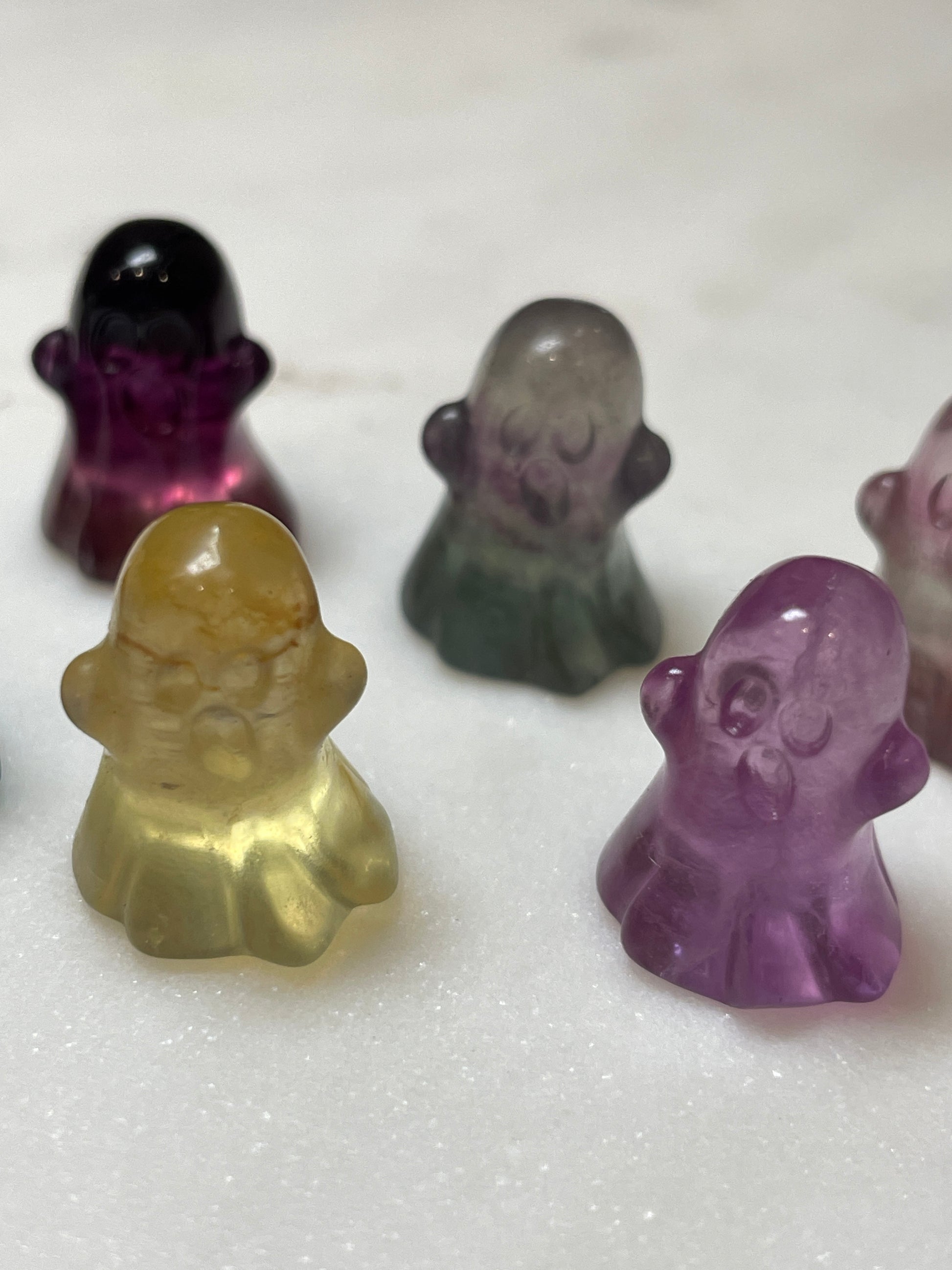 Mini crystal ghost carving rainbow fluorite crystal tiny display natural halloween decor spooky season gift for witch altar piece dia de los muertos ofrenda fluorite ghost polished crystal carving