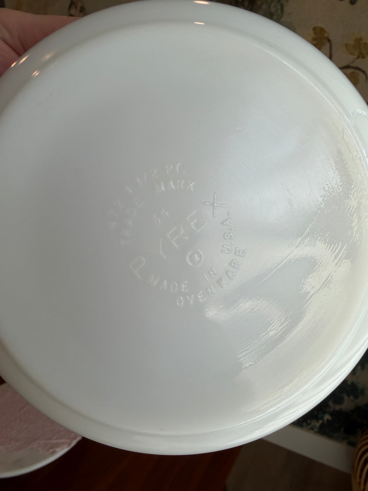 Vintage Pyrex Early American 472 1.5 PT Casserole Dish with Lid