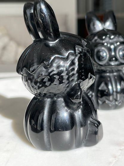 Black obsidian Labubu decor halloween crystal display spooky season gift 3 inch labubu figurine black labubu pumpkin natural decor jack-o-lantern display labubu halloween pumpkin carving polished obsidian