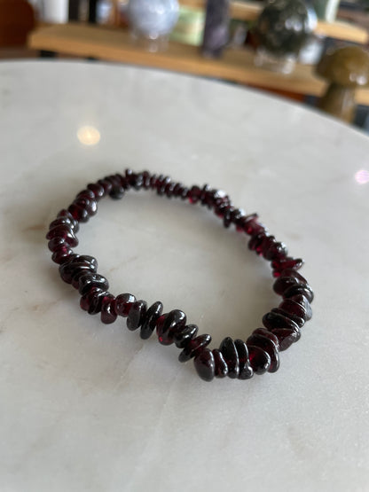 red garnet crystal chip bracelet jewelry gifts under $10