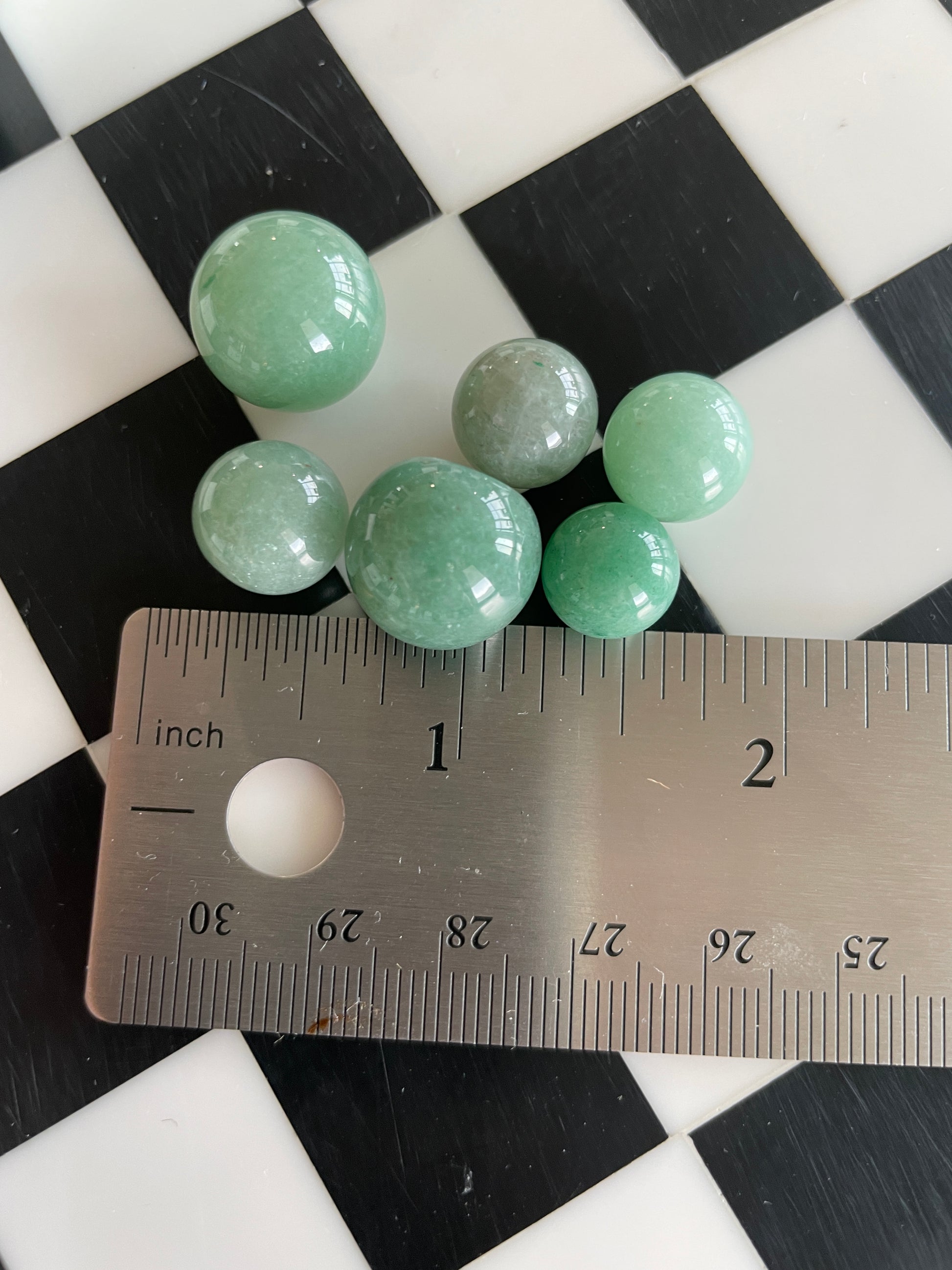 Mini Green Aventurine Sphere Crystal Ball Green Crystal Decor Healing Crystal Meditation Tool Home Decor Crystal Display Spiritual Gift Natural Aventurine Spiritual Gift Stocking Stuffer