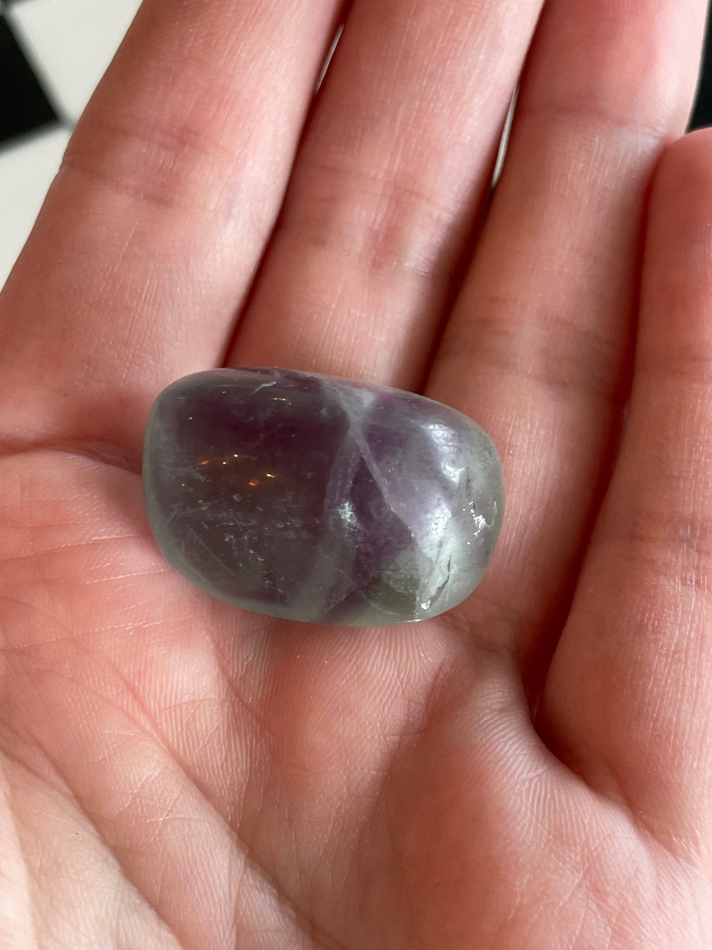 Fluorite Tumble Stone Fluorite Healing Stone Meditation Crystal Spiritual Gift Focus Crystal Natural Home Decor Mindfulness Altar Piece Fluorite Talisman