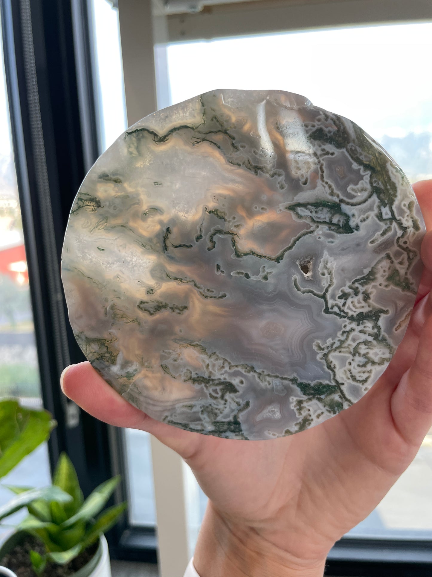 Druzy Agate Moss Agate Crystal Disc Natural Agate Crystal Decor Healing Crystal Meditation Tool Home Decor Crystal Display Spiritual Gift 