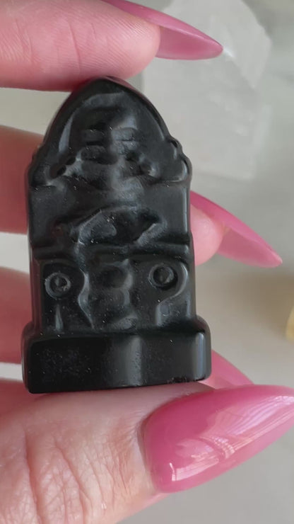 R.I.P. Crystal Gravestone Carving | 1.5 Inches