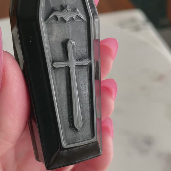 2.5 inch crystal coffin carving polished black obsidian crystal display natural halloween decor spooky season bat gift for witch altar piece dia de los muertos ofrenda black coffin crystal carving day of the dead decor vampire coffin figurine sarcophagus 