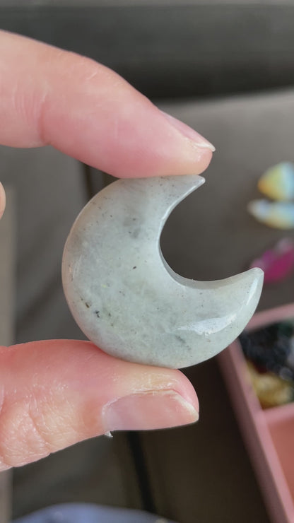 Crescent Moon | 1 Inch Crystal Carving