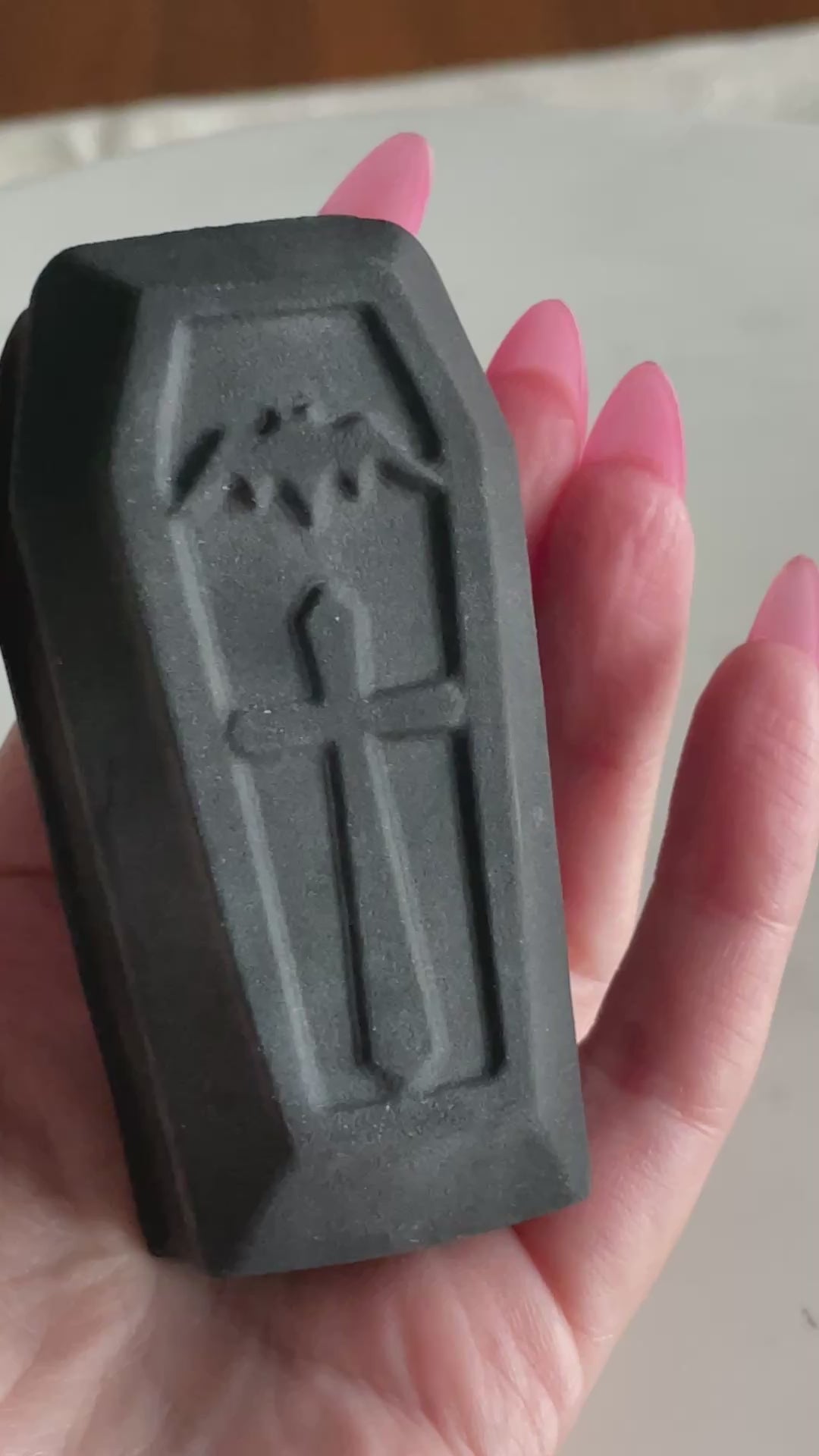 3 inch crystal coffin carving matte black obsidian crystal display natural halloween decor spooky season bat gift for witch altar piece dia de los muertos ofrenda black coffin crystal carving day of the dead decor vampire coffin figurine sarcophagus 